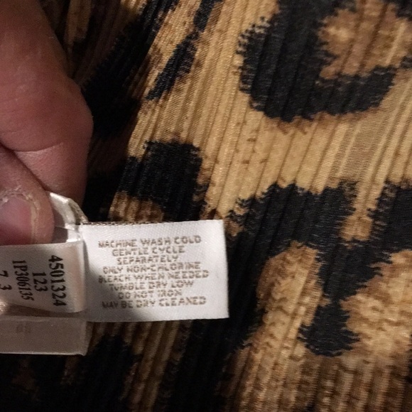 🌼Chico’s Leopard Fringe Jacket. Small - Picture 11 of 11